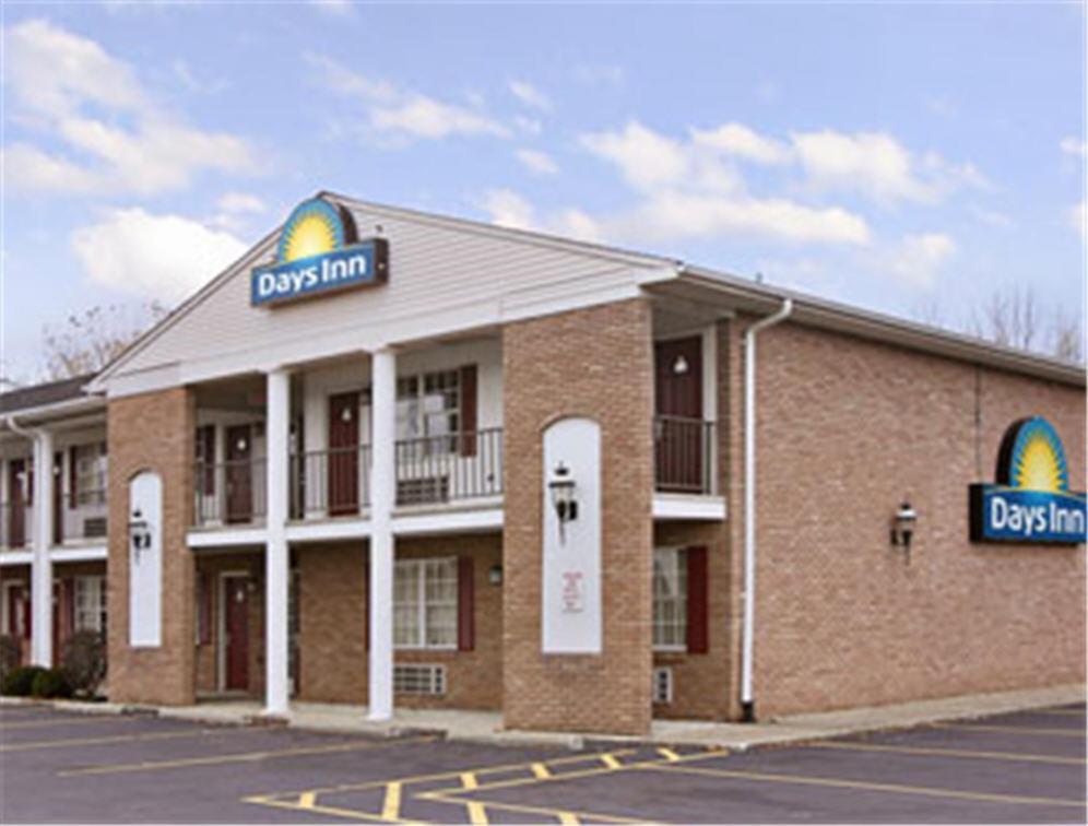 Days Inn Macedonia Exterior photo